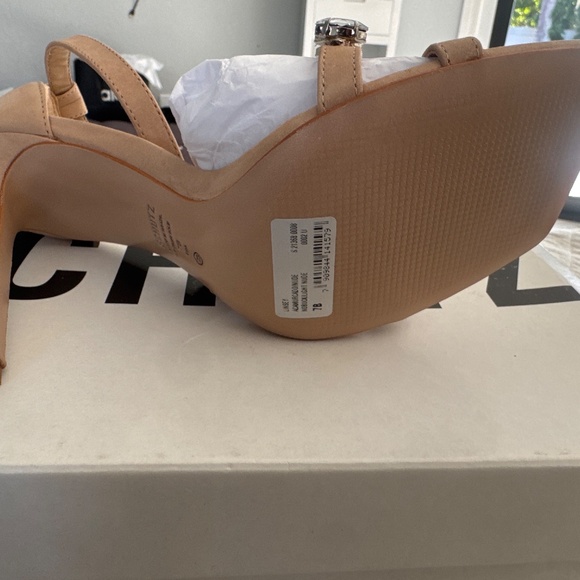 Brand new - Picture 2 of 4